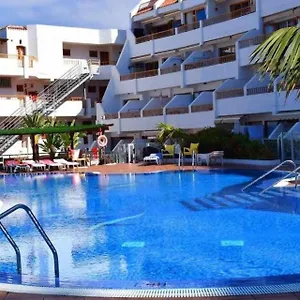 https://geranios-claudio.tenerifehoteles.net